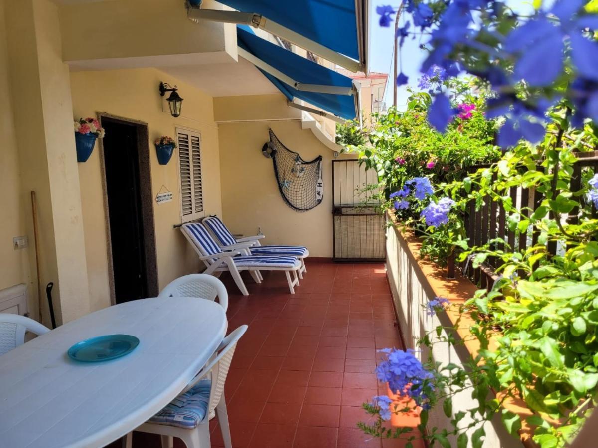 My Little House - Appartamento Con Patio E Parcheggio Privato A 5 Minuti Dalla Spiaggia E Dal Centro Тропеа Екстериор снимка
